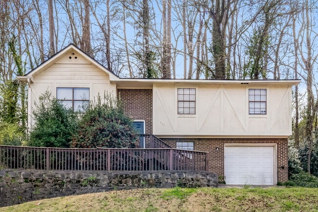 property at 933 Edwards Lake Rd