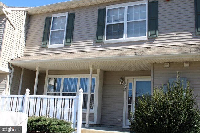 2602 Beacon Hill Dr in Gloucester Township, NJ - Foto de edificio - Building Photo