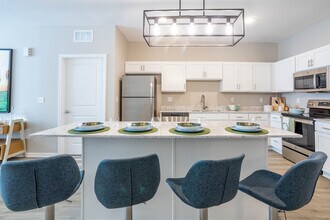 The Slate in Jeffersonville, IN - Building Photo - Interior Photo