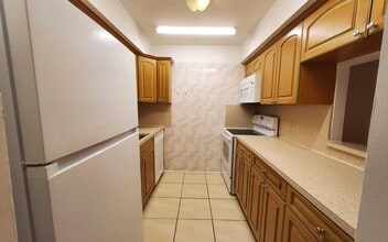 12003 Poinciana Blvd in Royal Palm Beach, FL - Building Photo - Building Photo