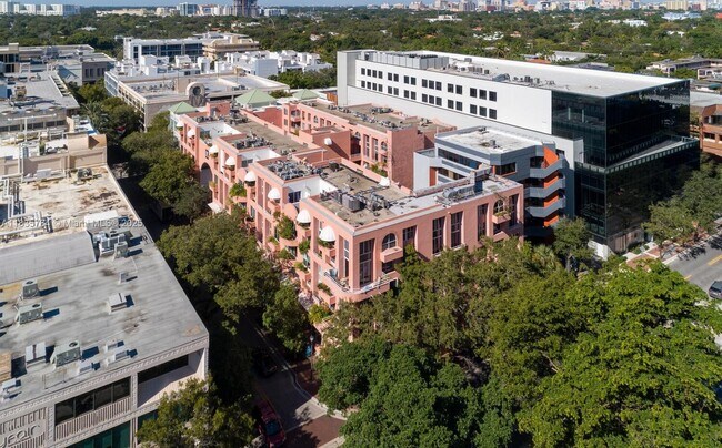 2801 Florida Ave in Miami, FL - Building Photo - Building Photo