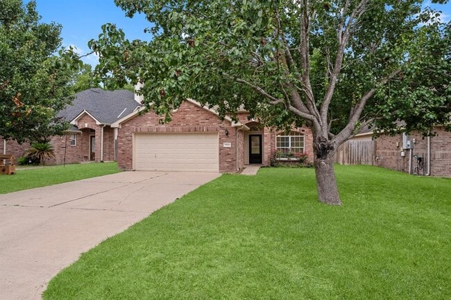 18464 Sunrise Oaks Ct in Montgomery, TX - Building Photo - Building Photo