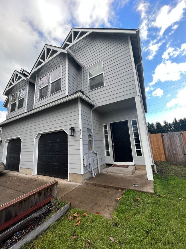 4119 Forsythia St in Springfield, OR - Building Photo - Building Photo