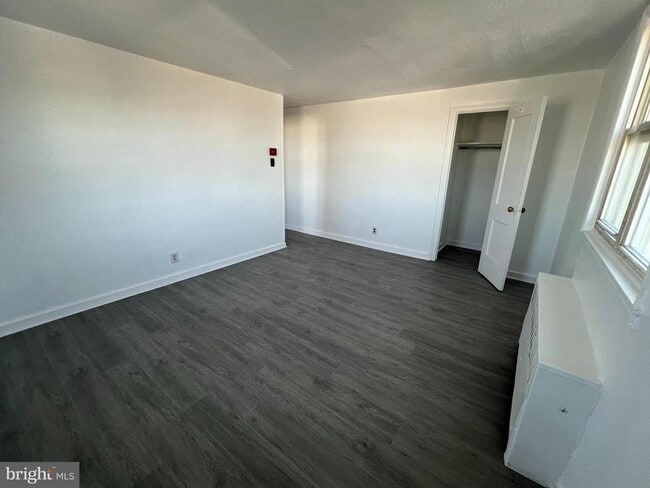 2001 McKinley St in Philadelphia, PA - Building Photo - Building Photo