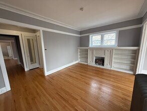 4501 N Troy St in Chicago, IL - Foto de edificio - Building Photo