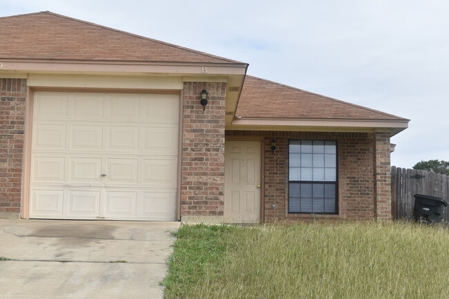 property at 3700 Dustin Ct