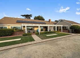1491 Vista Del Mar Dr in Ventura, CA - Building Photo