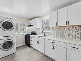 30 Marygold Ave in Pemberton Township, NJ - Building Photo