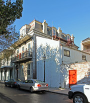 1309 Dauphine St Apartments