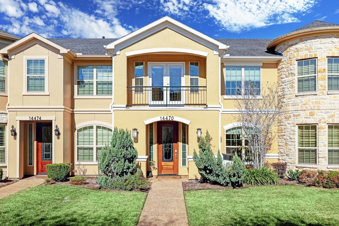 14470 Summerleaf Ln in Houston, TX - Building Photo