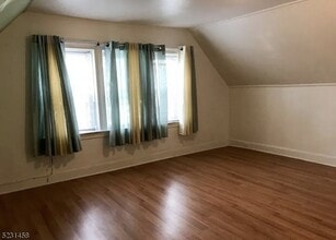 11 Carteret St in Newark, NJ - Building Photo - Building Photo