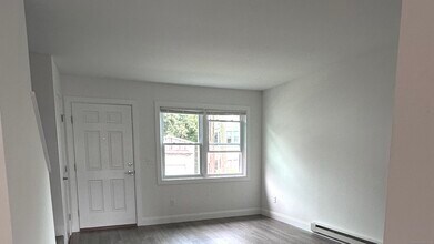 9 America St in Waterbury, CT - Building Photo - Building Photo