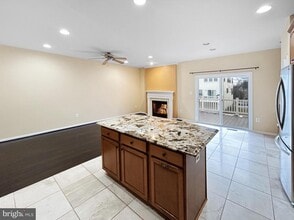 44259 Huron Terrace in Ashburn, VA - Building Photo - Building Photo