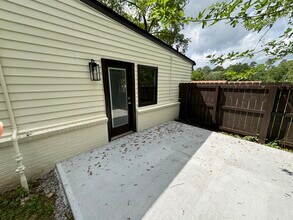 2801 Circlewood Rd in Little Rock, AR - Foto de edificio - Building Photo