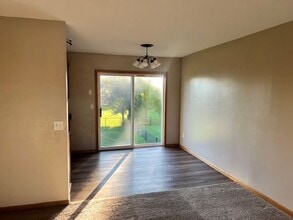 505 13th St in Farmington, MN - Building Photo - Building Photo