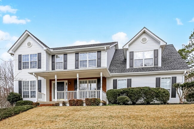 property at 2152 Glen Hope Ln