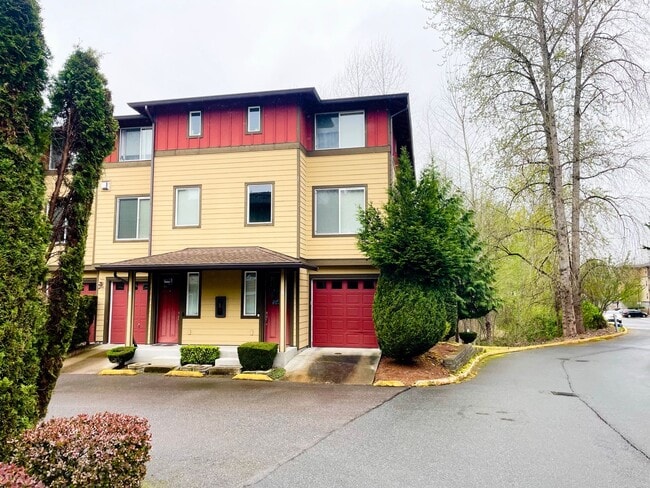 property at 2115 201st Pl SE