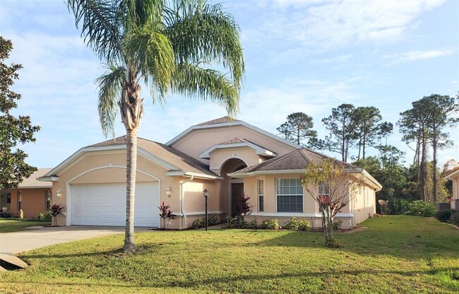 12 Commander Ct in Palm Coast, FL - Building Photo - Building Photo