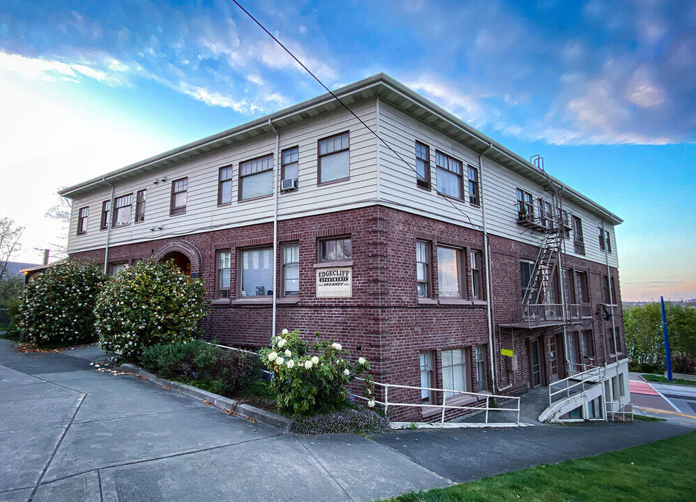 Edgecliff Apartments in Tacoma, WA - Foto de edificio