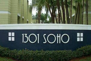 1301 S Howard Ave, Unit B-19 in Tampa, FL - Building Photo