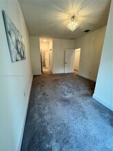 4745 NW 83rd Pkwy in Doral, FL - Building Photo - Building Photo