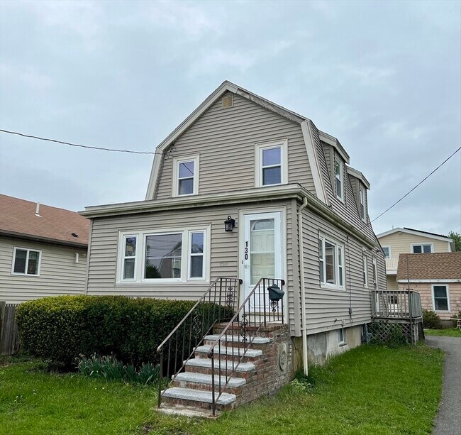 130 Charles St in Quincy, MA - Building Photo - Building Photo