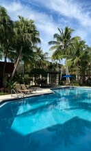 9301 SW 92nd Ave, Unit Wisperwood Village in Miami, FL - Building Photo - Building Photo