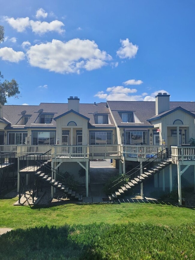 3457 Wells Rd