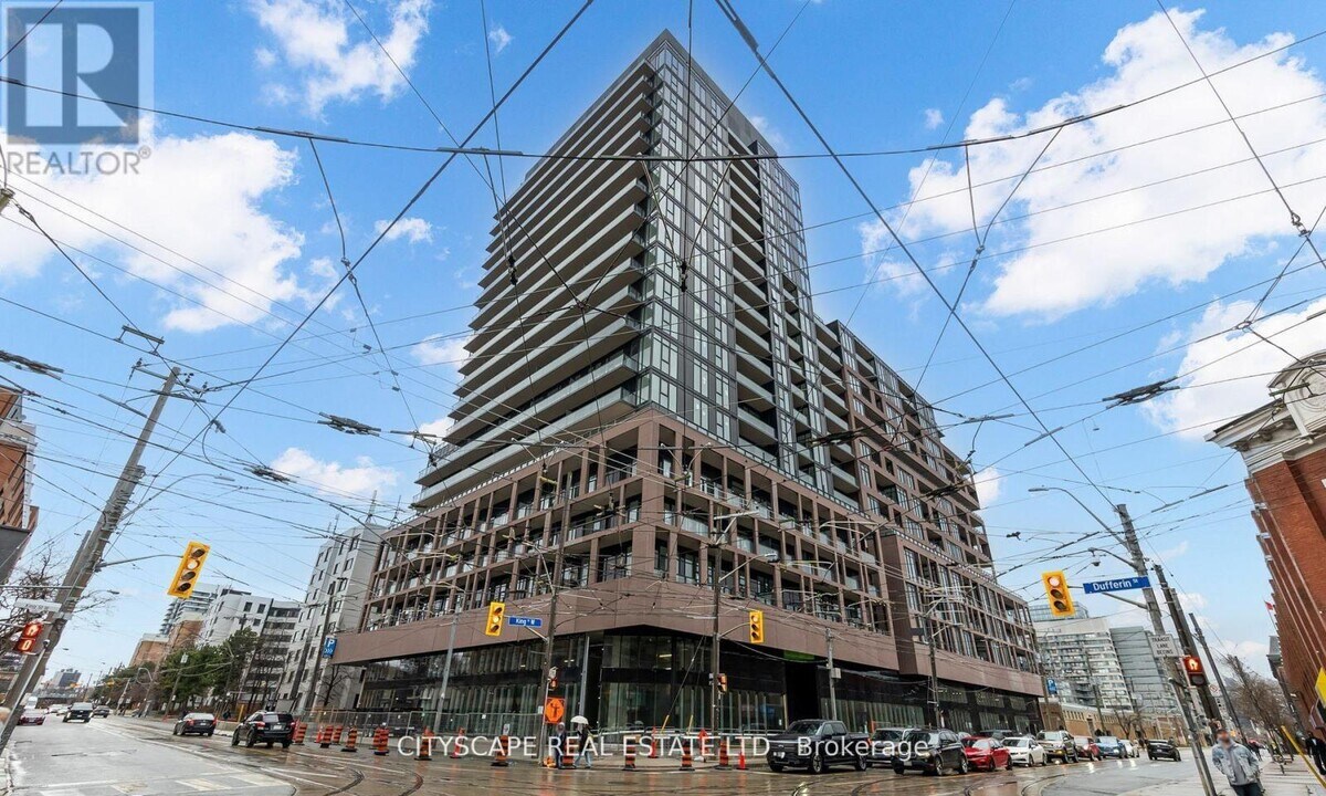 285 Dufferin St in Toronto, ON - Building Photo
