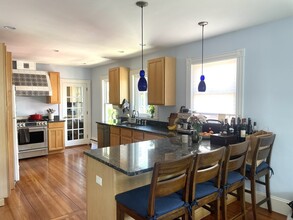 75 Reservoir St, Unit 2 in Cambridge, MA - Building Photo - Building Photo