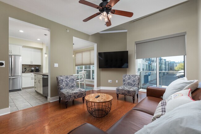 4414 Cedar Springs Rd in Dallas, TX - Building Photo - Building Photo