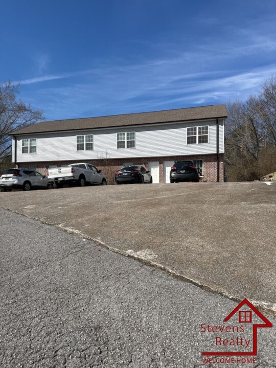 8748 Millard Lee Ln in Chattanooga, TN - Building Photo