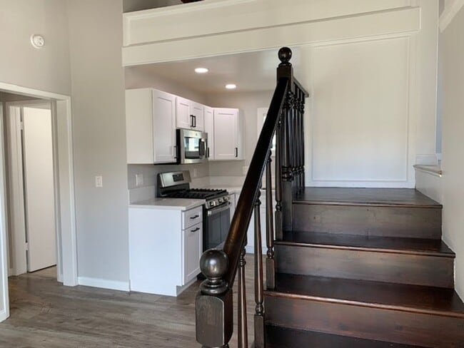 288 Cahuenga Dr in Oxnard, CA - Building Photo - Building Photo