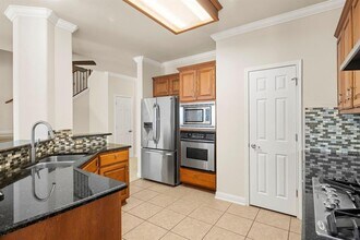 2401 National Park Blvd in Austin, TX - Building Photo - Building Photo