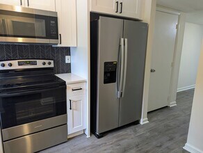 3846 Moran Way in Peachtree Corners, GA - Building Photo - Building Photo
