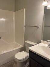 308 S Gilbert St in Iowa City, IA - Foto de edificio - Building Photo