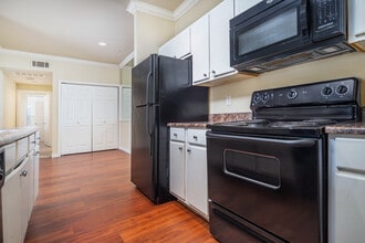 The Park at Braun Station in San Antonio, TX - Foto de edificio - Building Photo