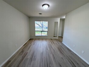 3616 Willowick Dr in Bay City, TX - Building Photo - Building Photo