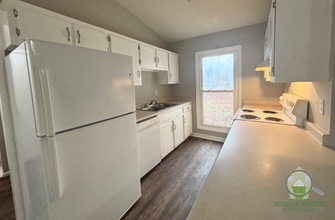 103 Parkston Ave in Greenville, SC - Foto de edificio - Building Photo