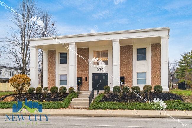Columbus Apartments