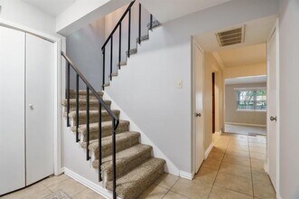 2716 Creekwood Ct in Carrollton, TX - Building Photo - Building Photo