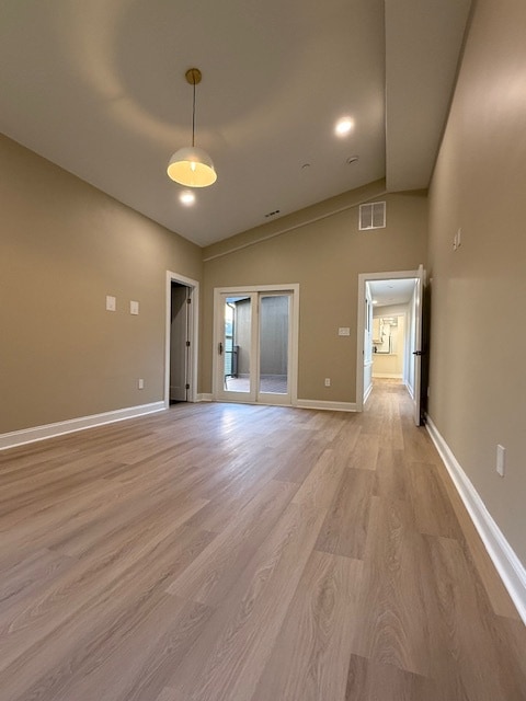 218 Elizabeth Ave, Unit Bedroom in Rockville, MD - Building Photo - Building Photo