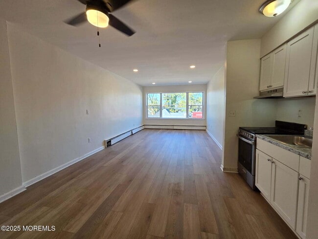 1 Willis Pl in Keansburg, NJ - Building Photo - Building Photo