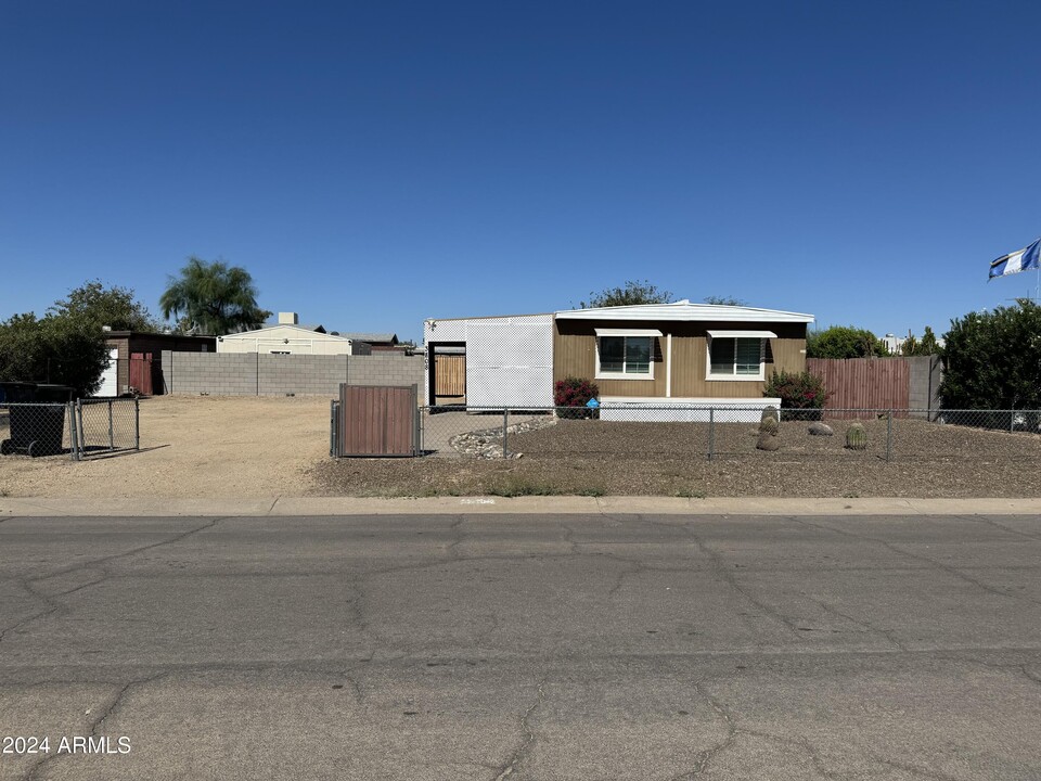 3808 W Ross Ave in Glendale, AZ - Building Photo