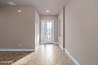 829 Pinewood Dr in Ormond Beach, FL - Building Photo - Building Photo