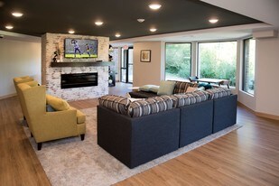 Eagan Apartments For With Hardwood Floors Mn Aspenwoods Apartments