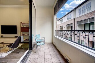6068 Kansas St in Houston, TX - Building Photo - Building Photo