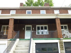 940 Mirror St in Pittsburgh, PA - Building Photo