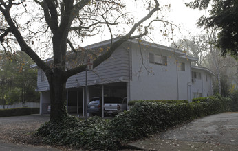 3621 Walnut St in Lafayette, CA - Building Photo - Building Photo