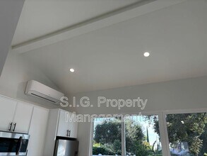 248-250 W Howard St in Pasadena, CA - Building Photo - Building Photo